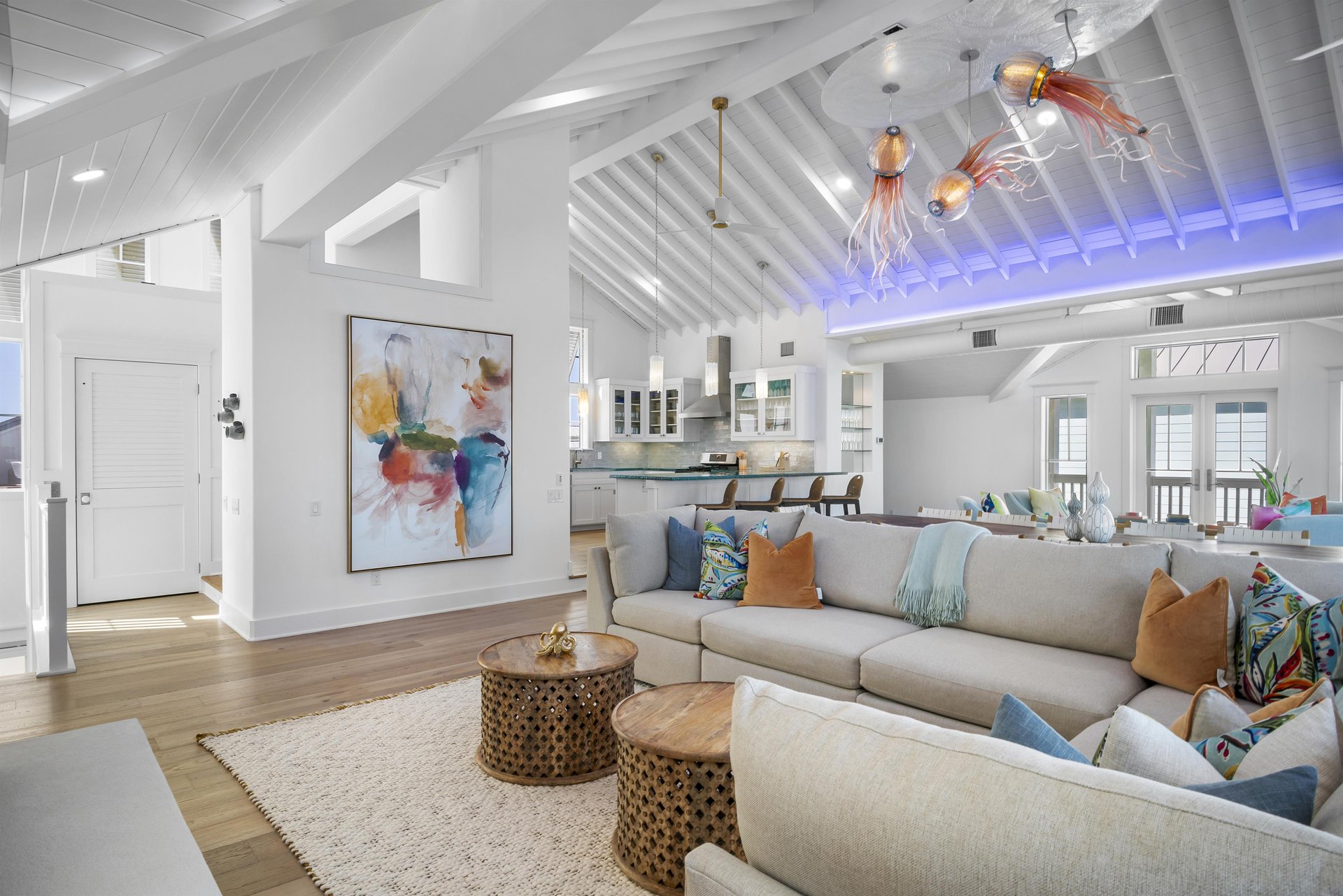 Main Living Area, 3rd Floor