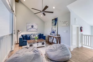 Media Room, 4th Floor