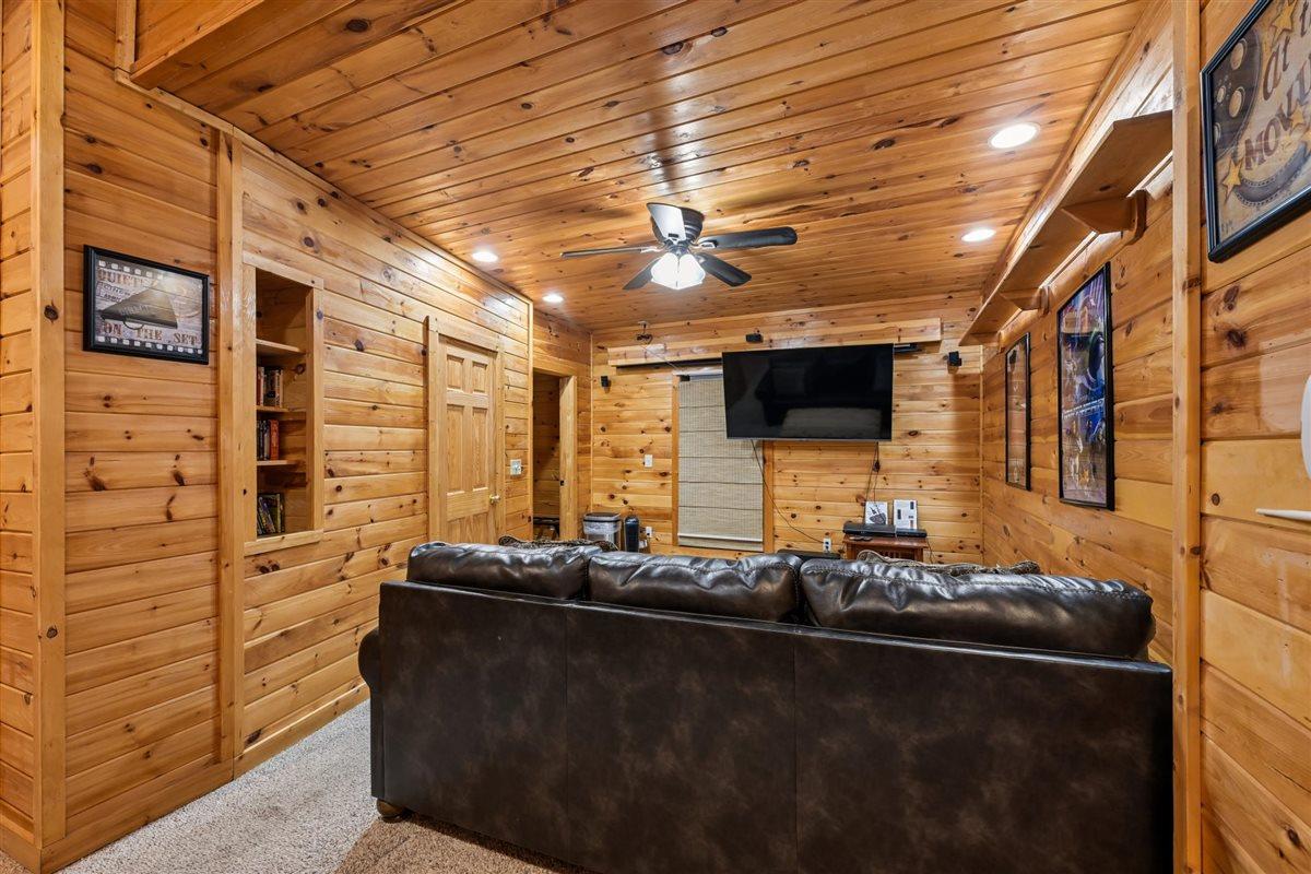 81Family Room