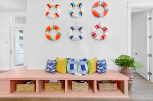 1st Floor, Side Entryway