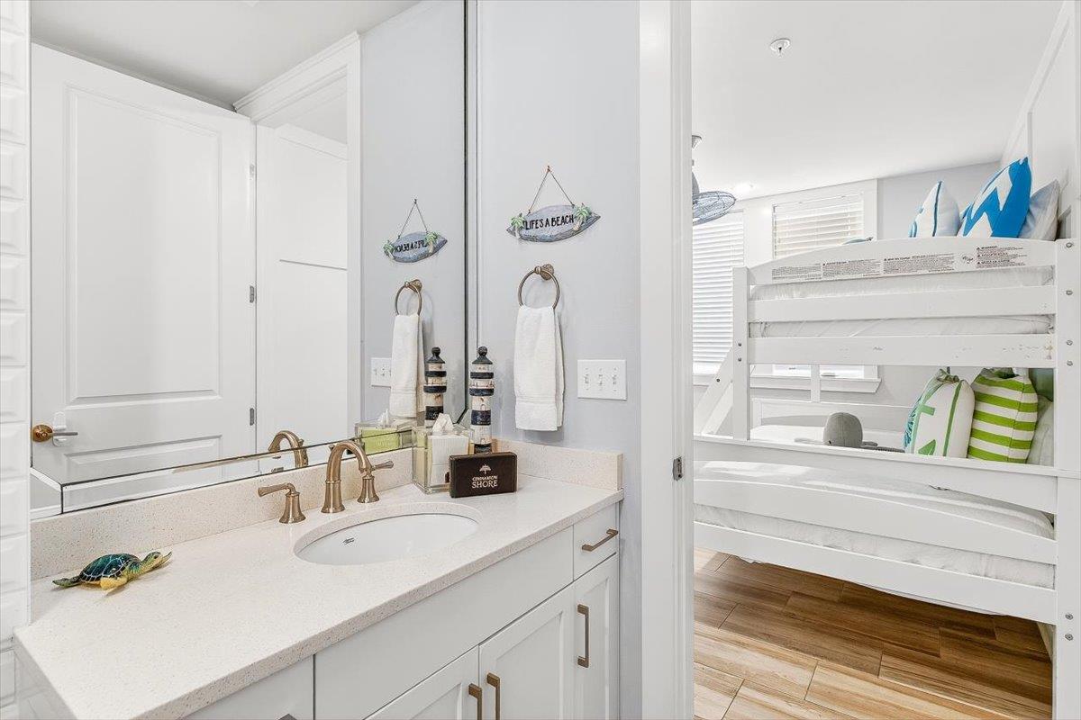 Bunk Bathroom