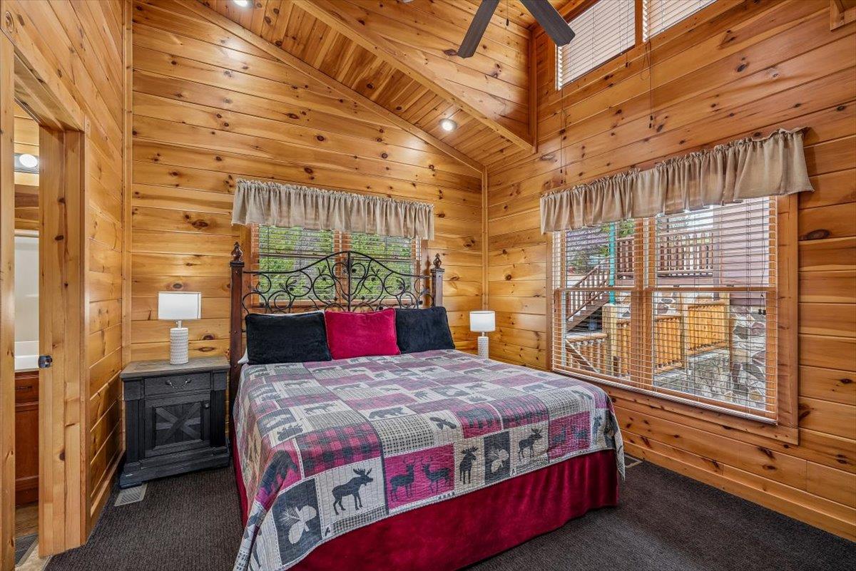 19Primary Bedroom