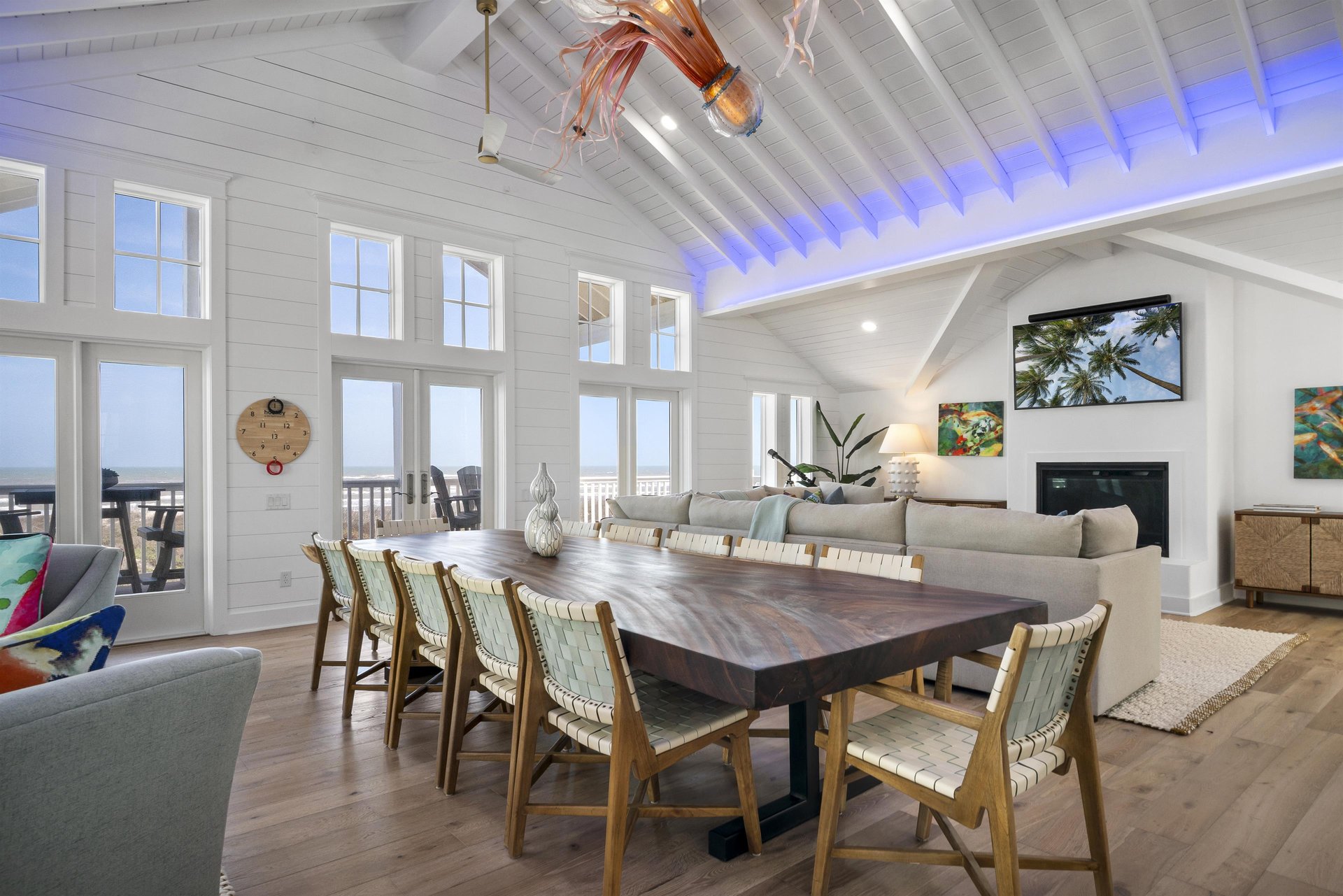 Dining Area, 3rd Floor