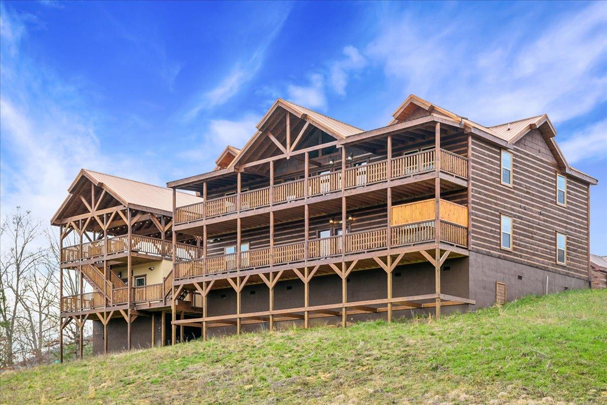 013Back Elevation