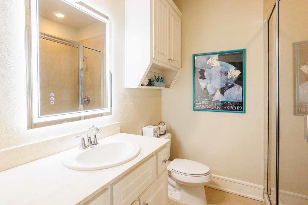 2nd Floor, Bunk Room Bathroom