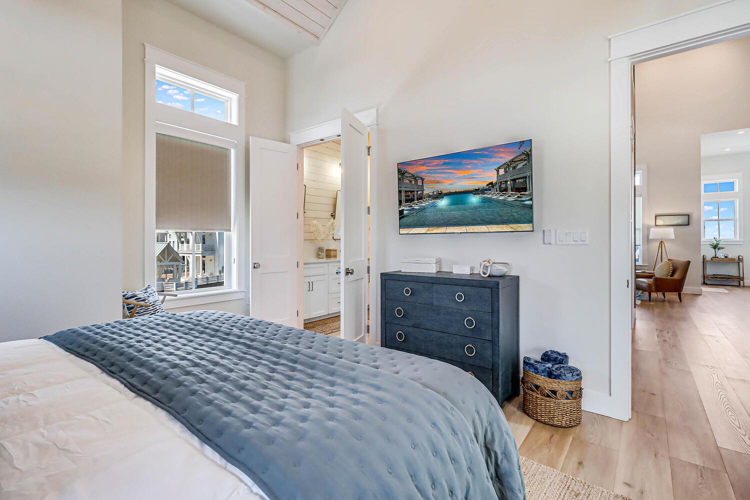 Primary King Suite with Twin Beds, 2nd Floor