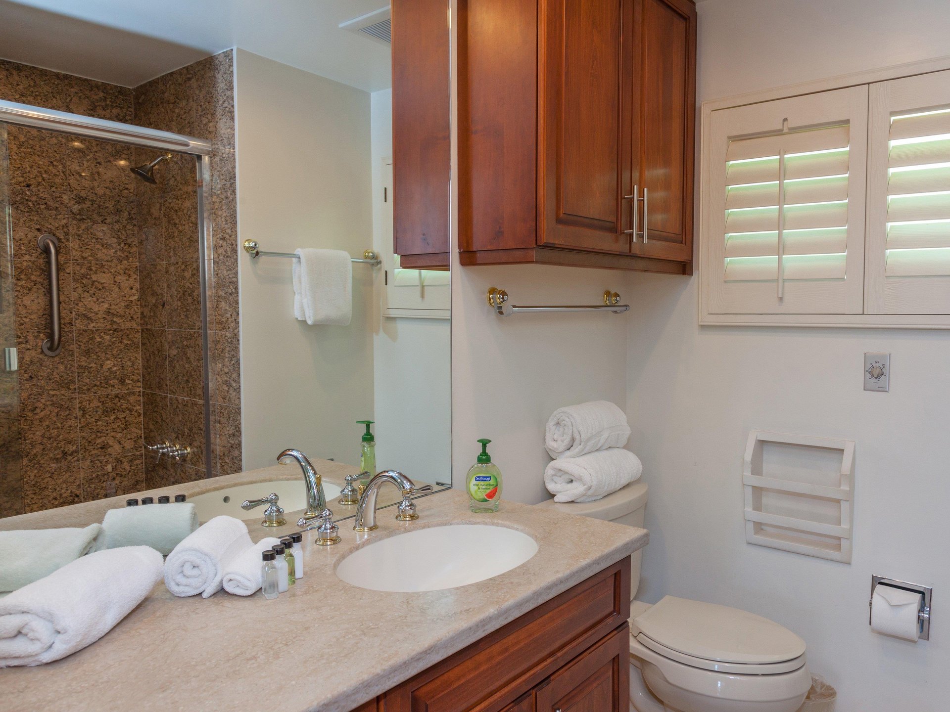 Ensuite bath