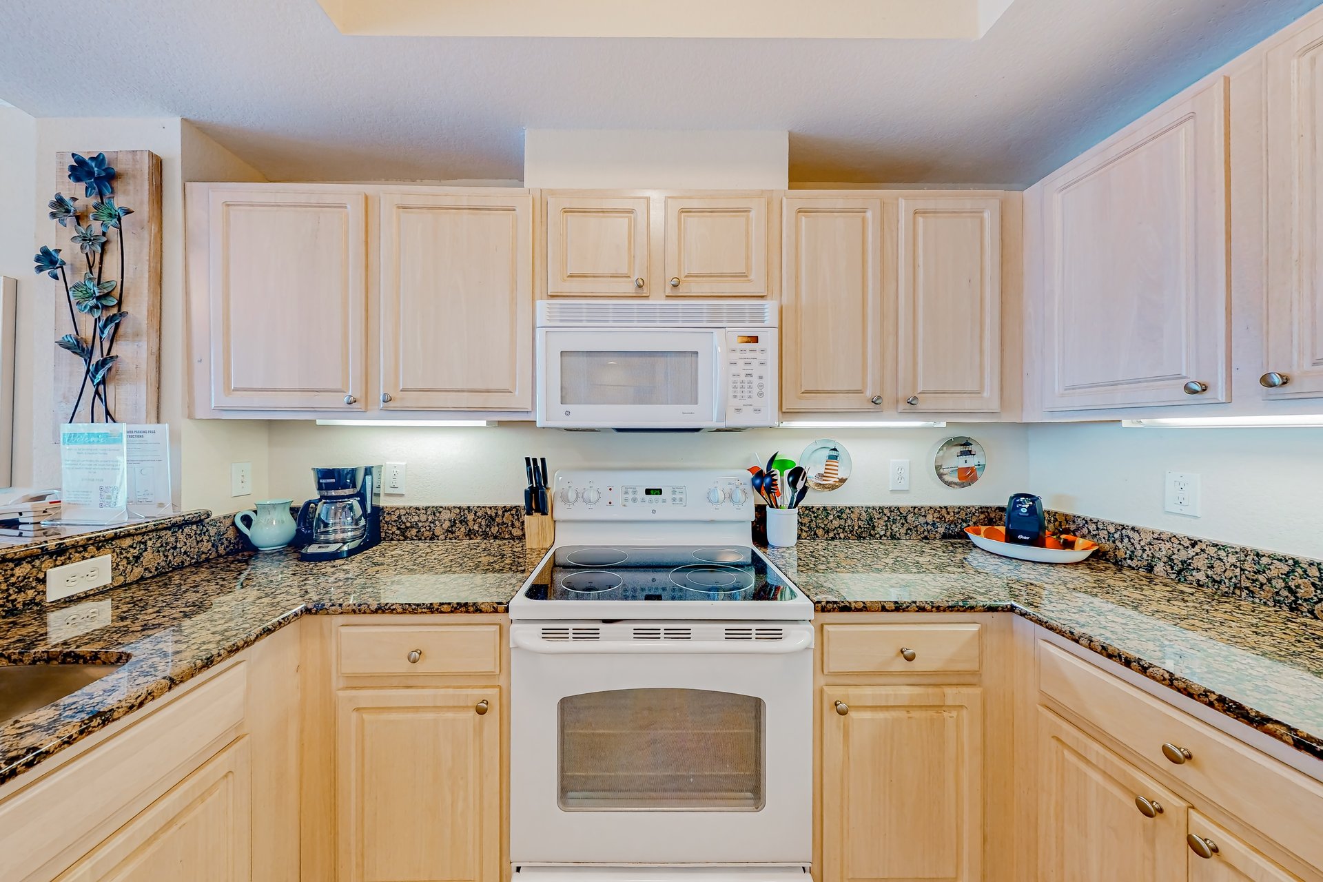 Crystal Tower 1703 12