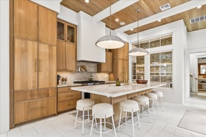Kitchen, 1st Floor
