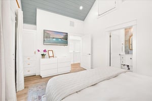 2nd King Bedroom, 2nd Floor