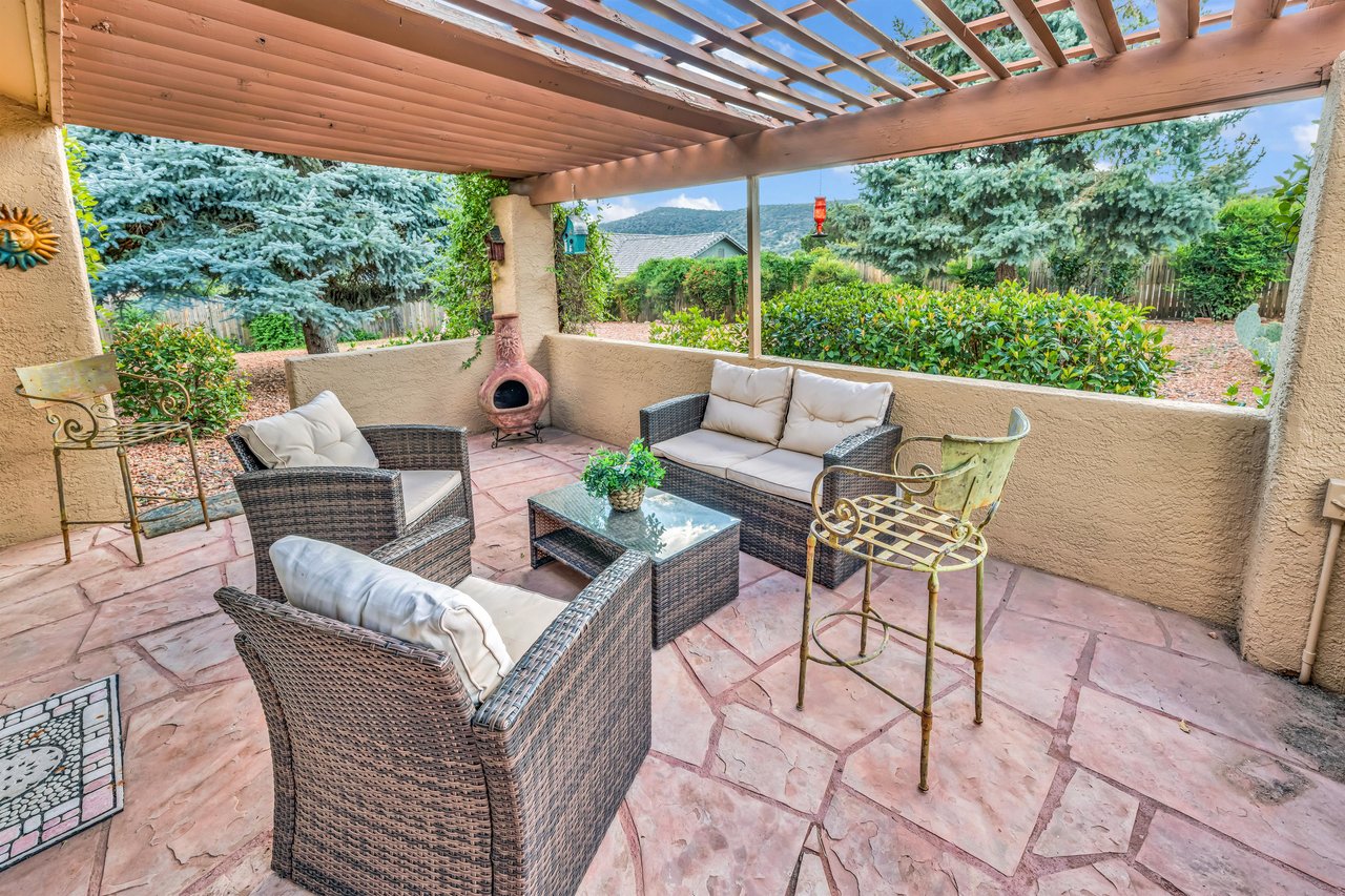 Outdoor Seating