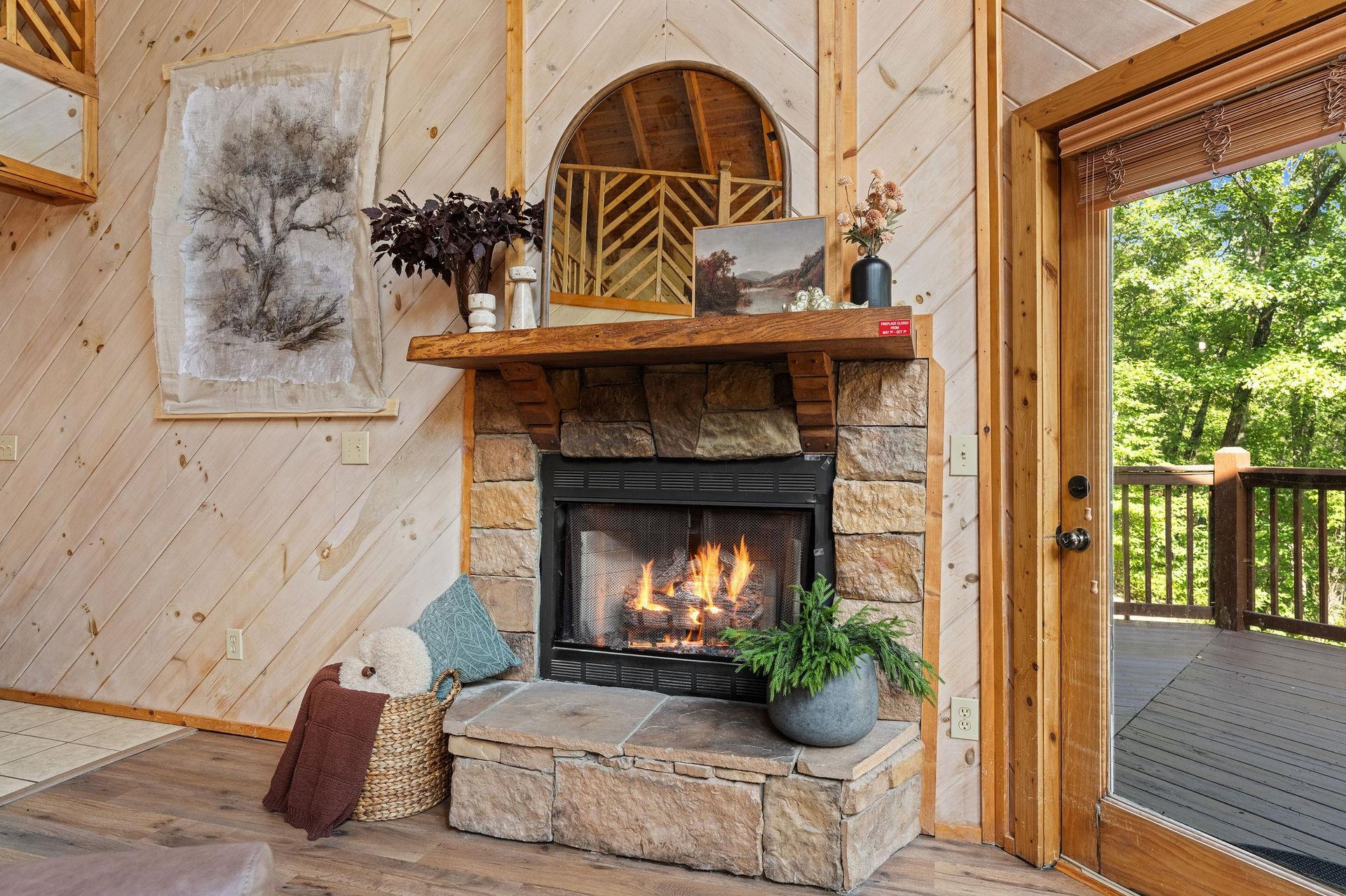 ironwoodlodge12