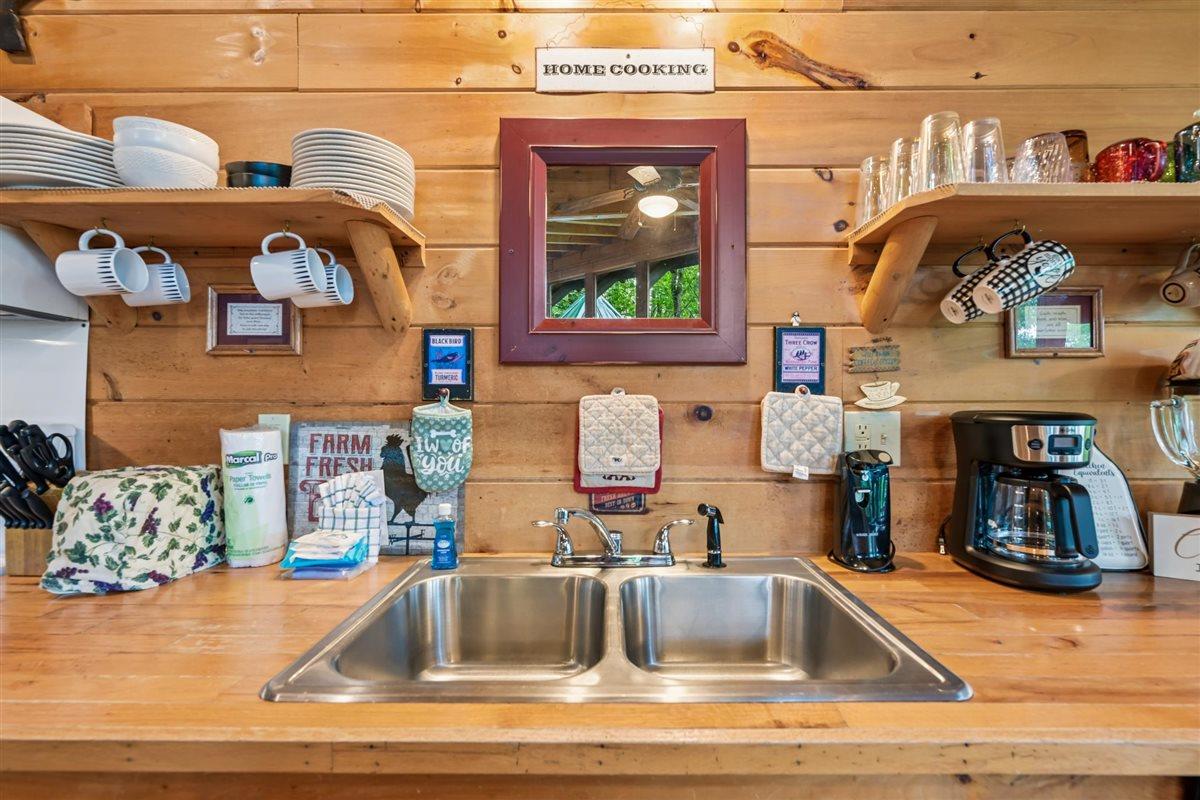 15Kitchen