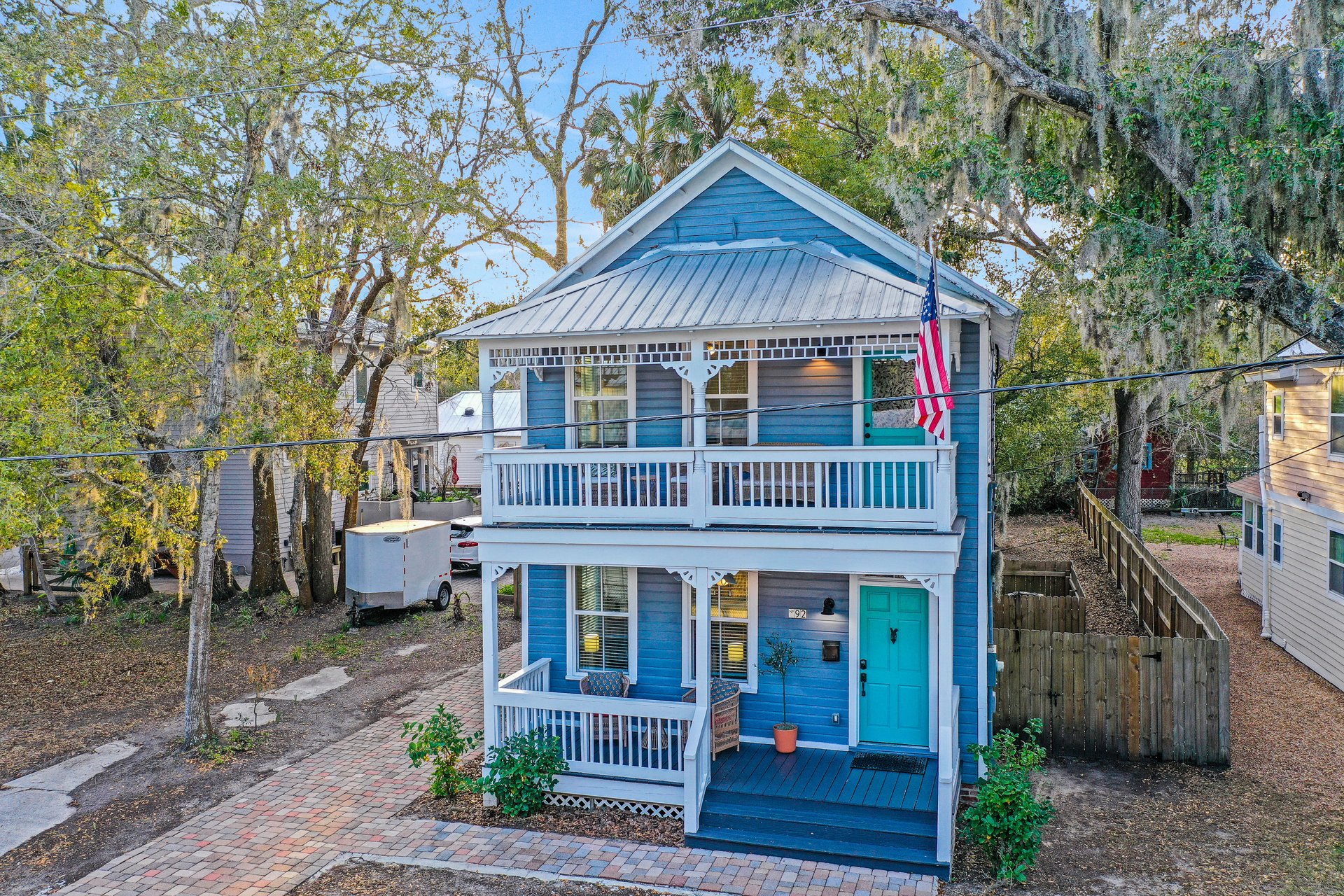 Oneida Street Haven 43