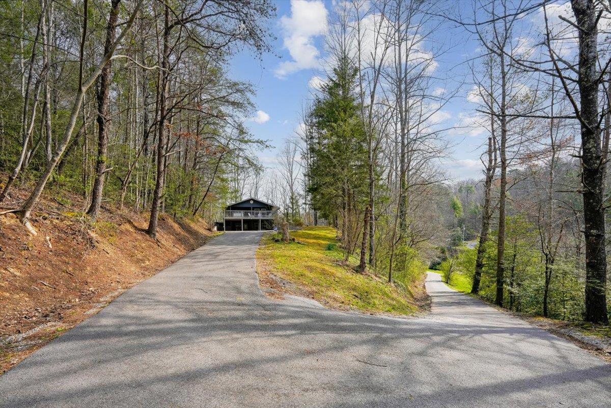 75Driveway