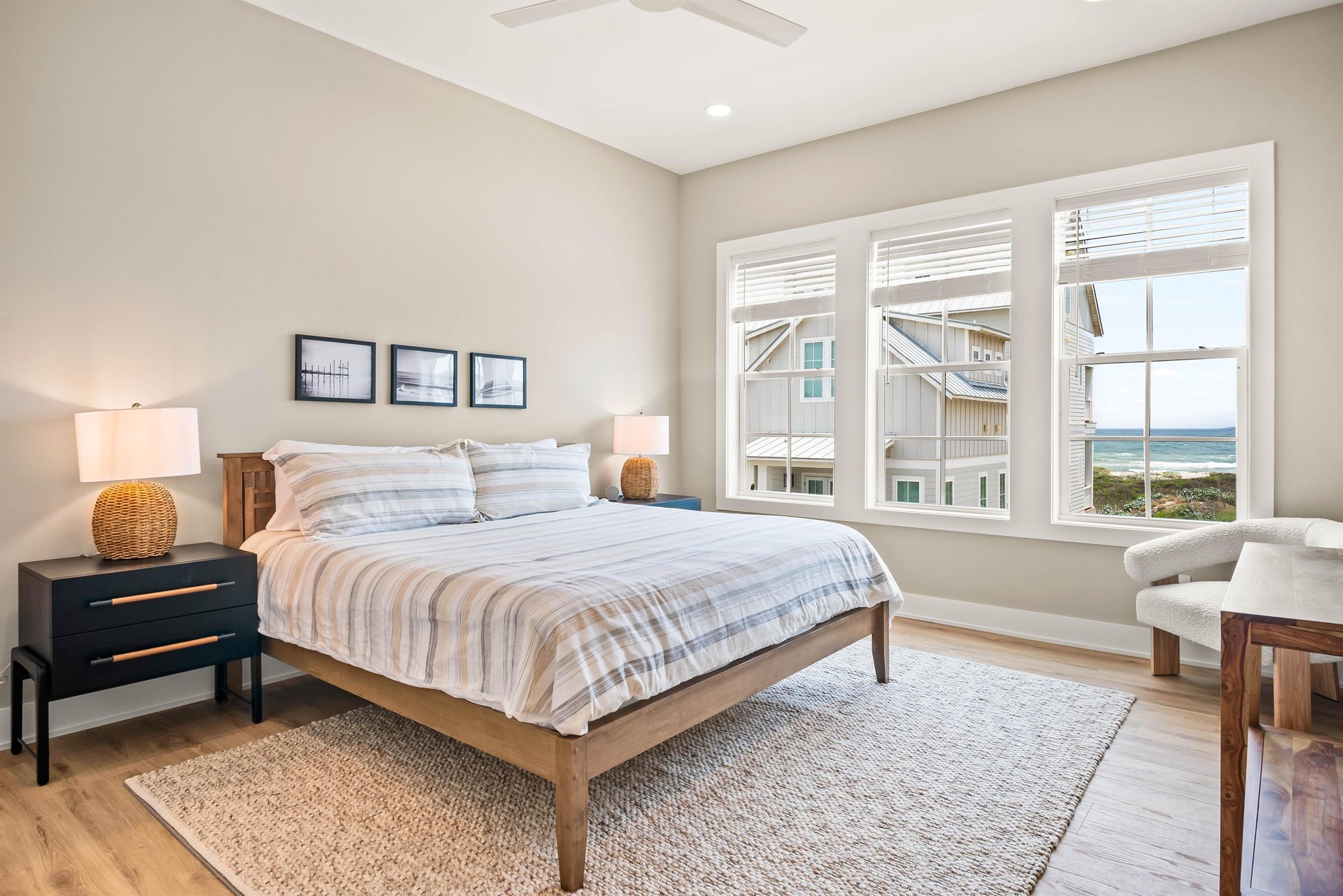 King Bedroom, 3rd Floor