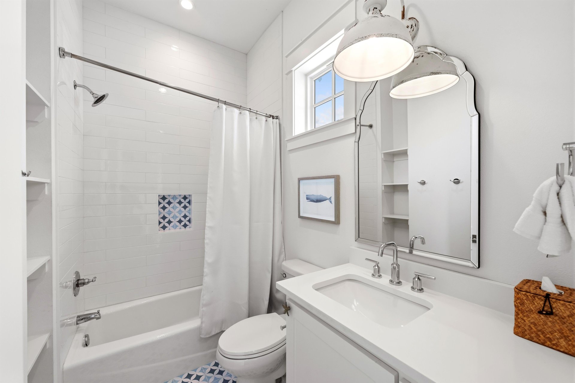 Bunk Bathroom, 2nd Floor