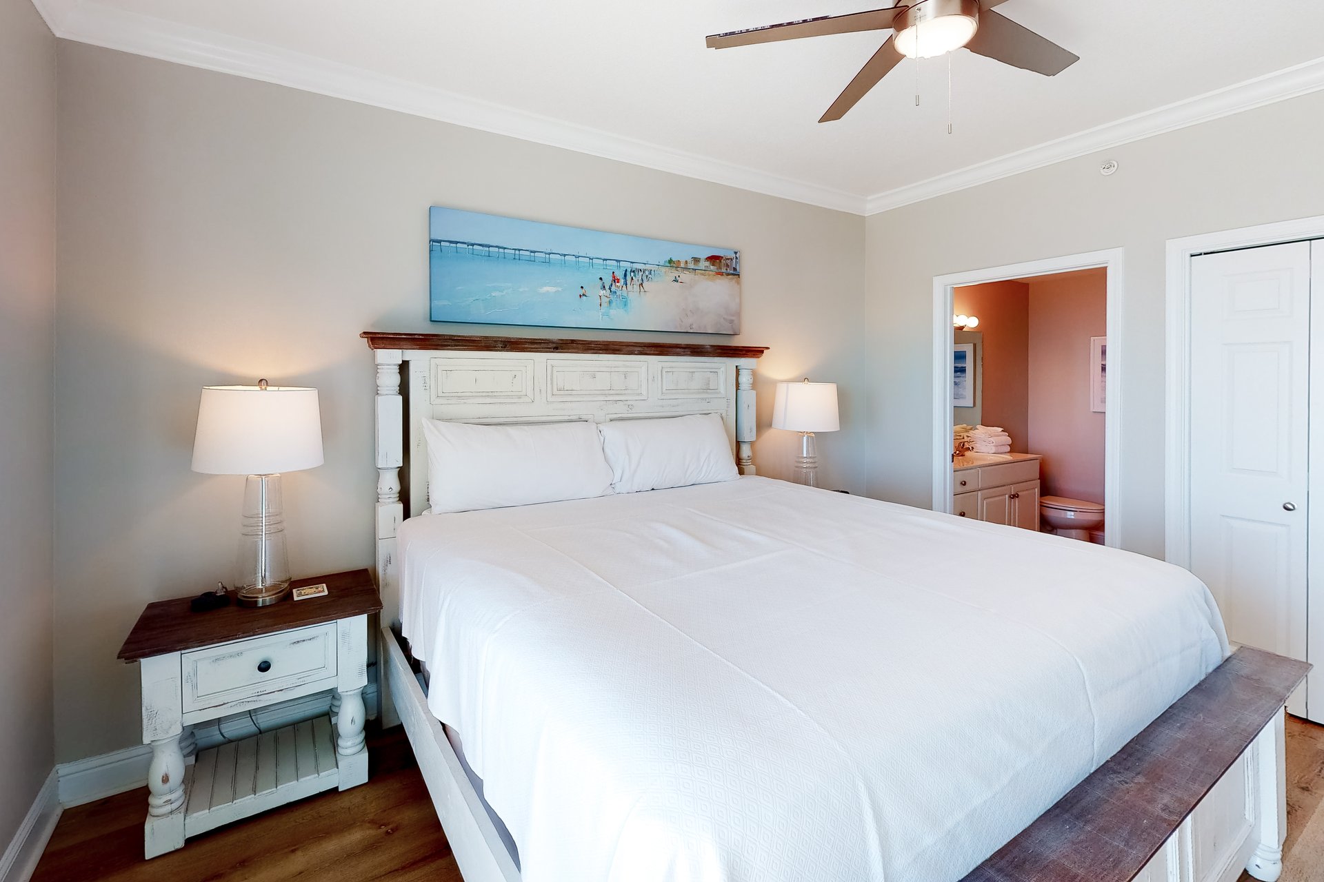 Crystal Shores 601 13