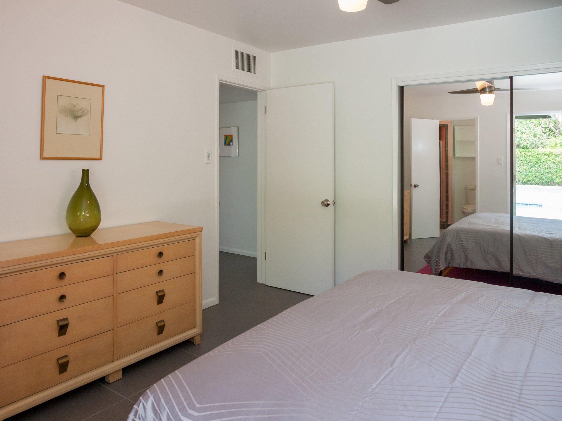 Spacious bedroom