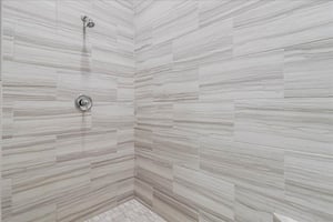 Third King Shower, 1st Floor