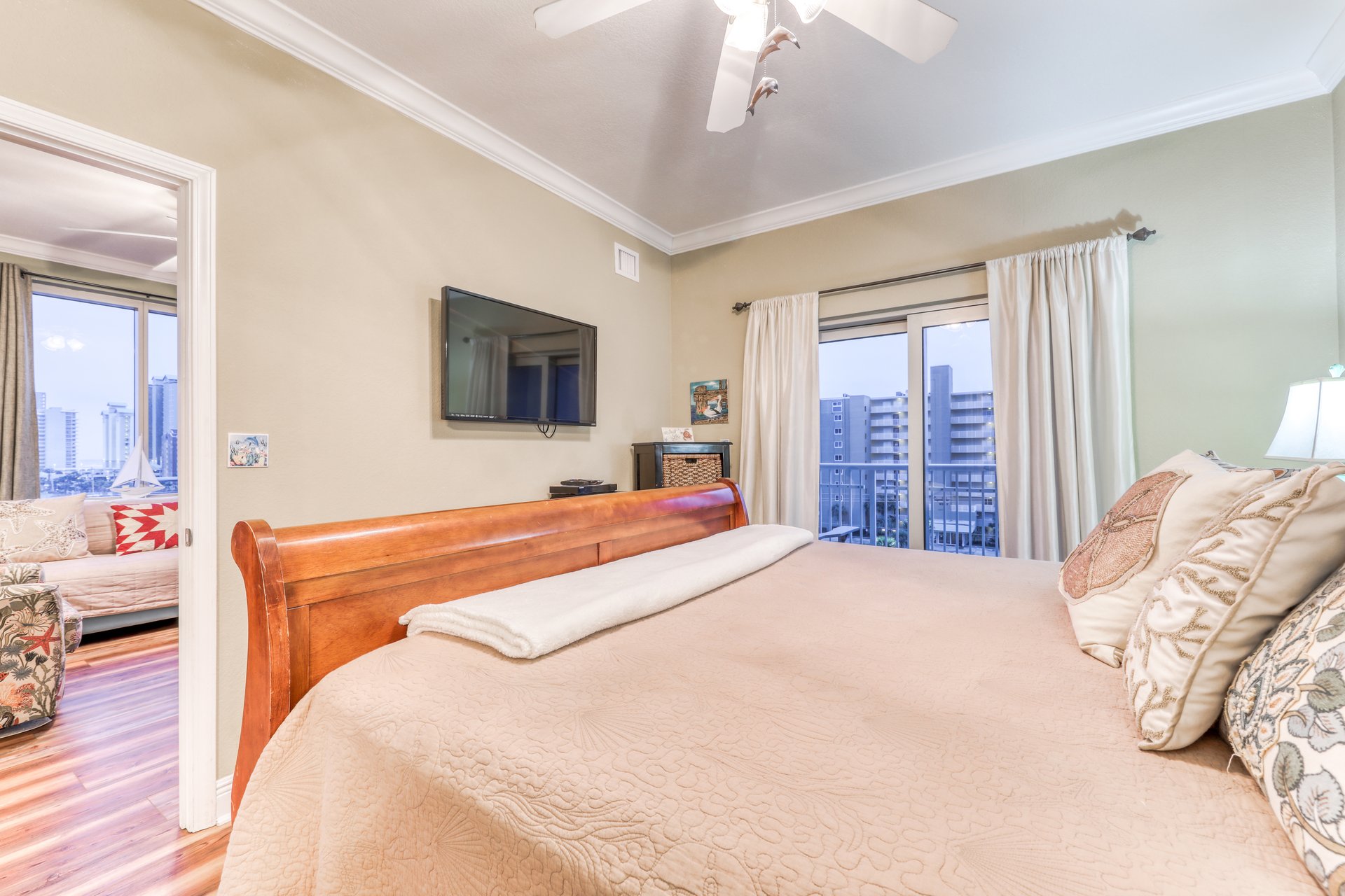 Crystal Tower 501 14