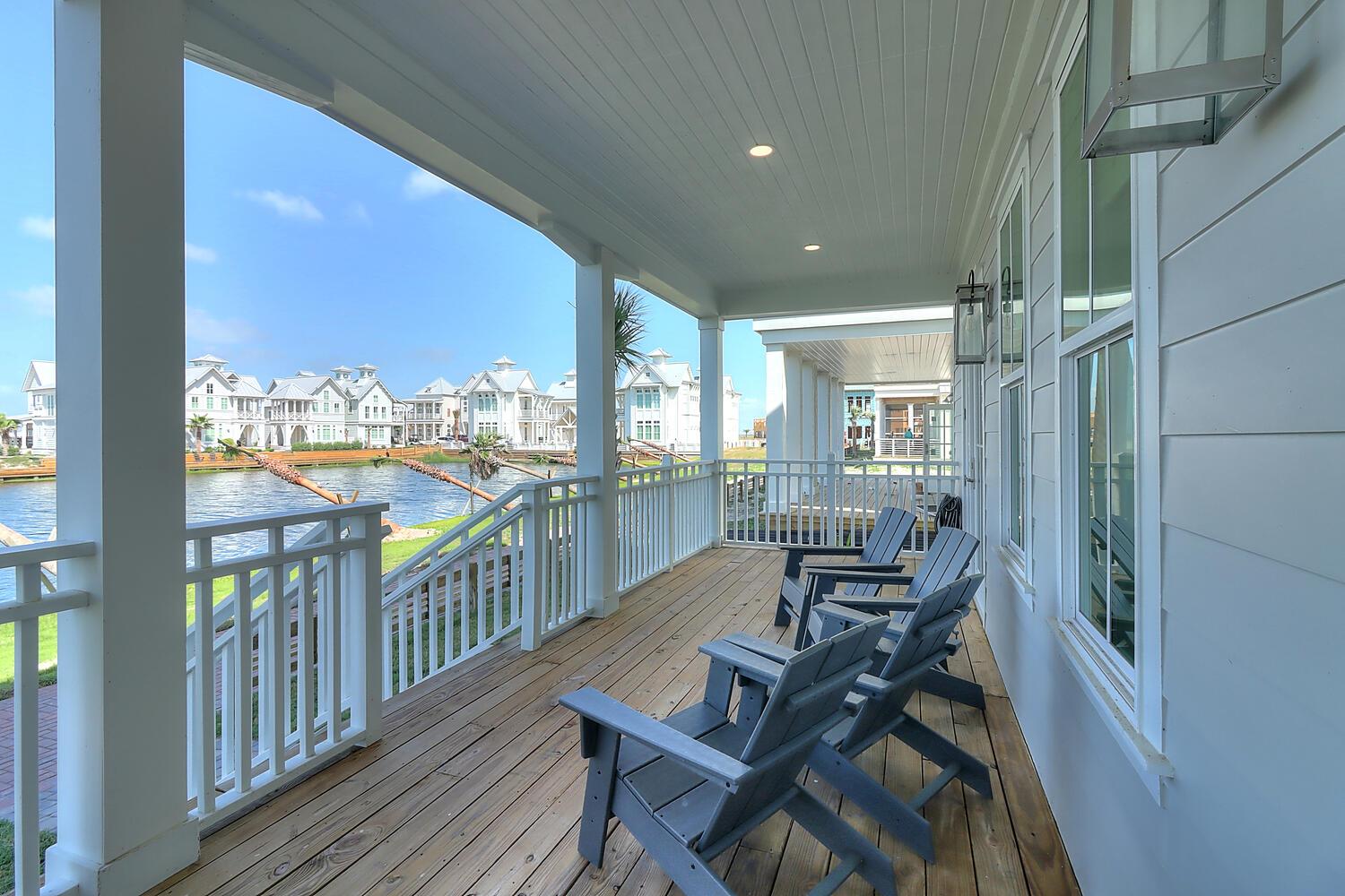 1st Floor Living Area Patio