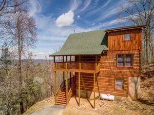 EllaVation, a 3 bedroom cabin rental located in Gatlinburg