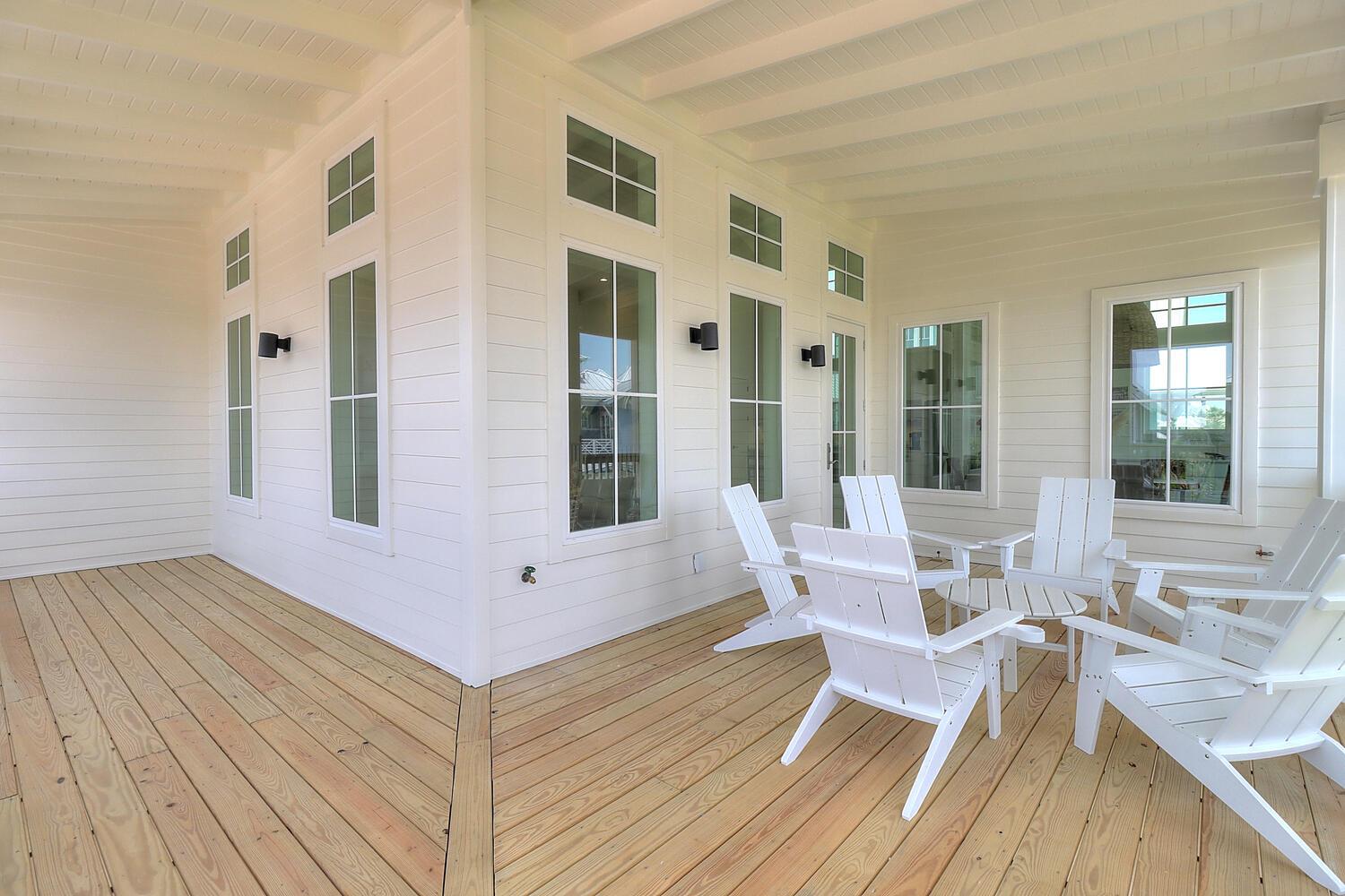 2nd Floor Front Balcony