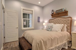 Queen Bedroom