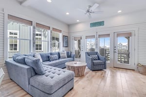 Living Area, 1st Floor