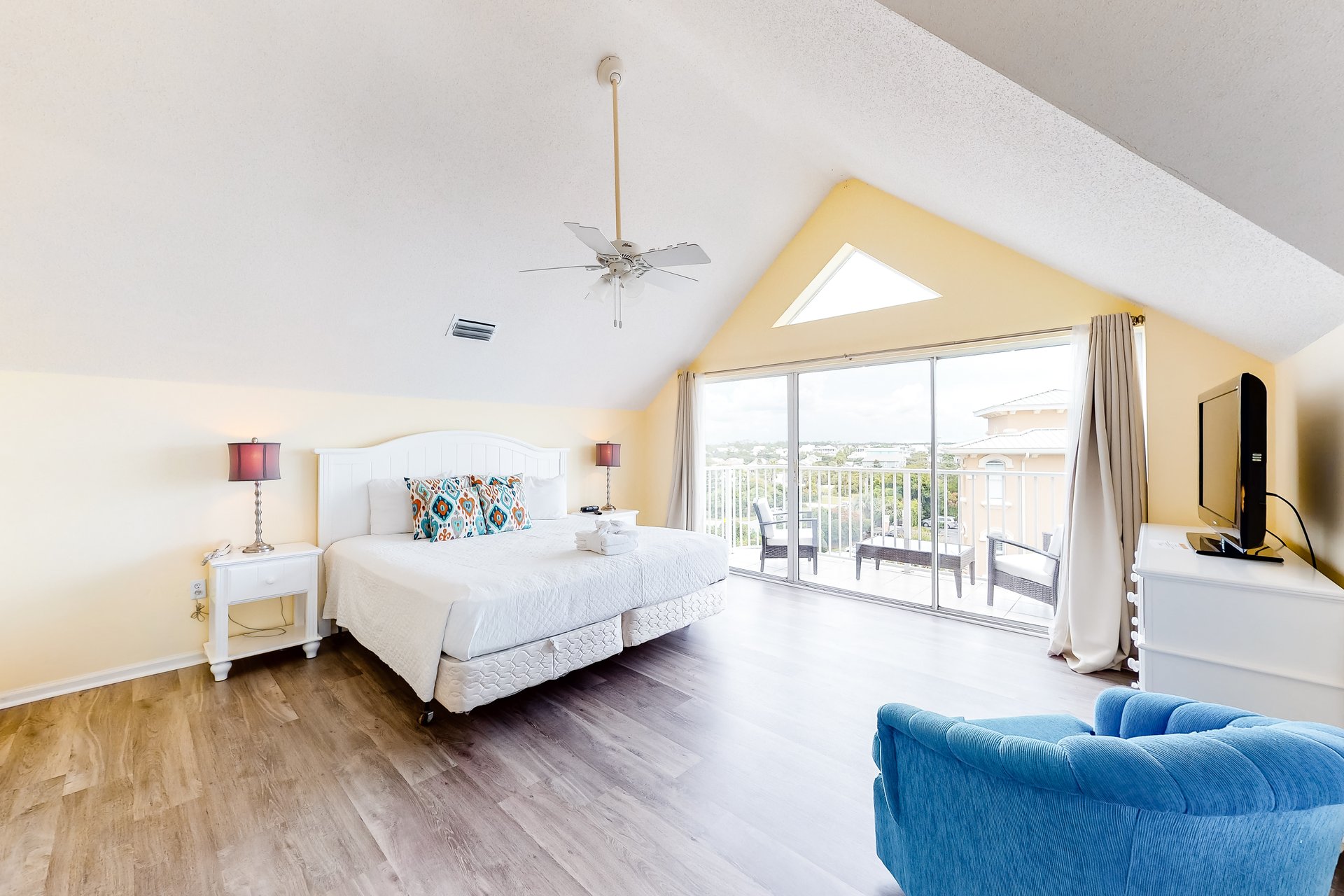 Tranquility on the Beach 410 21