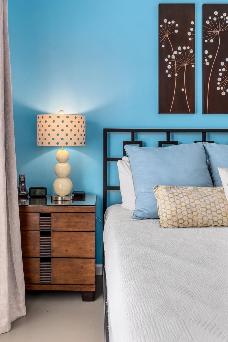 A pretty blue bedroom