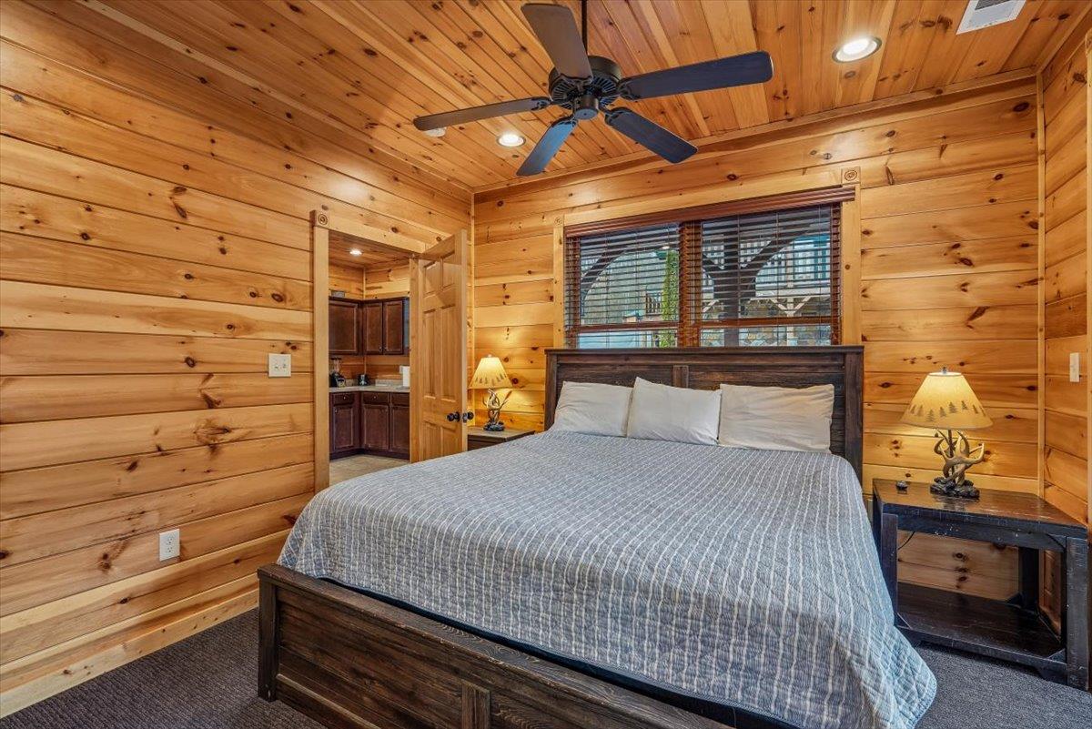 39Bedroom
