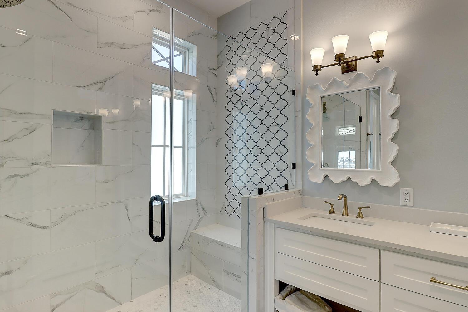 Primary King Bathroom, 3rd Floor