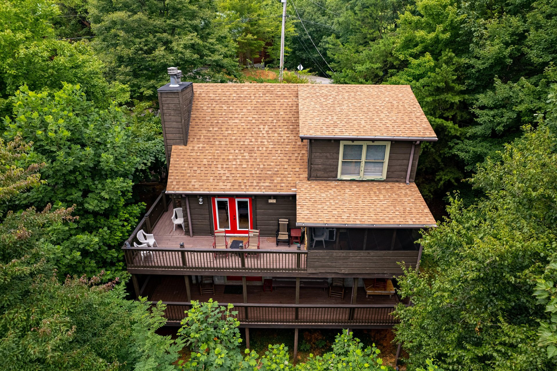 Back of Wonders In The Sky cabin