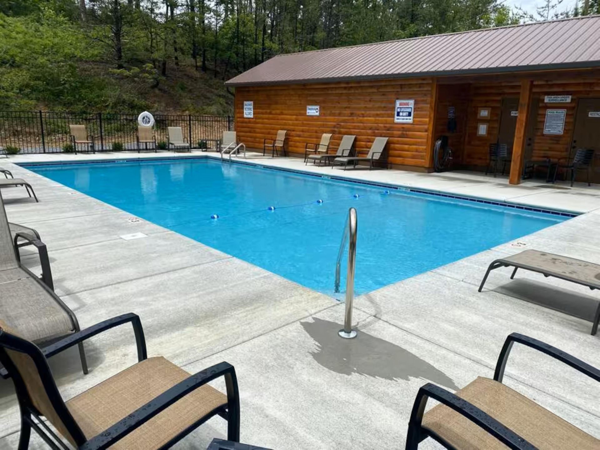 cbb97ec13ced409e9b8efb9e043088e9