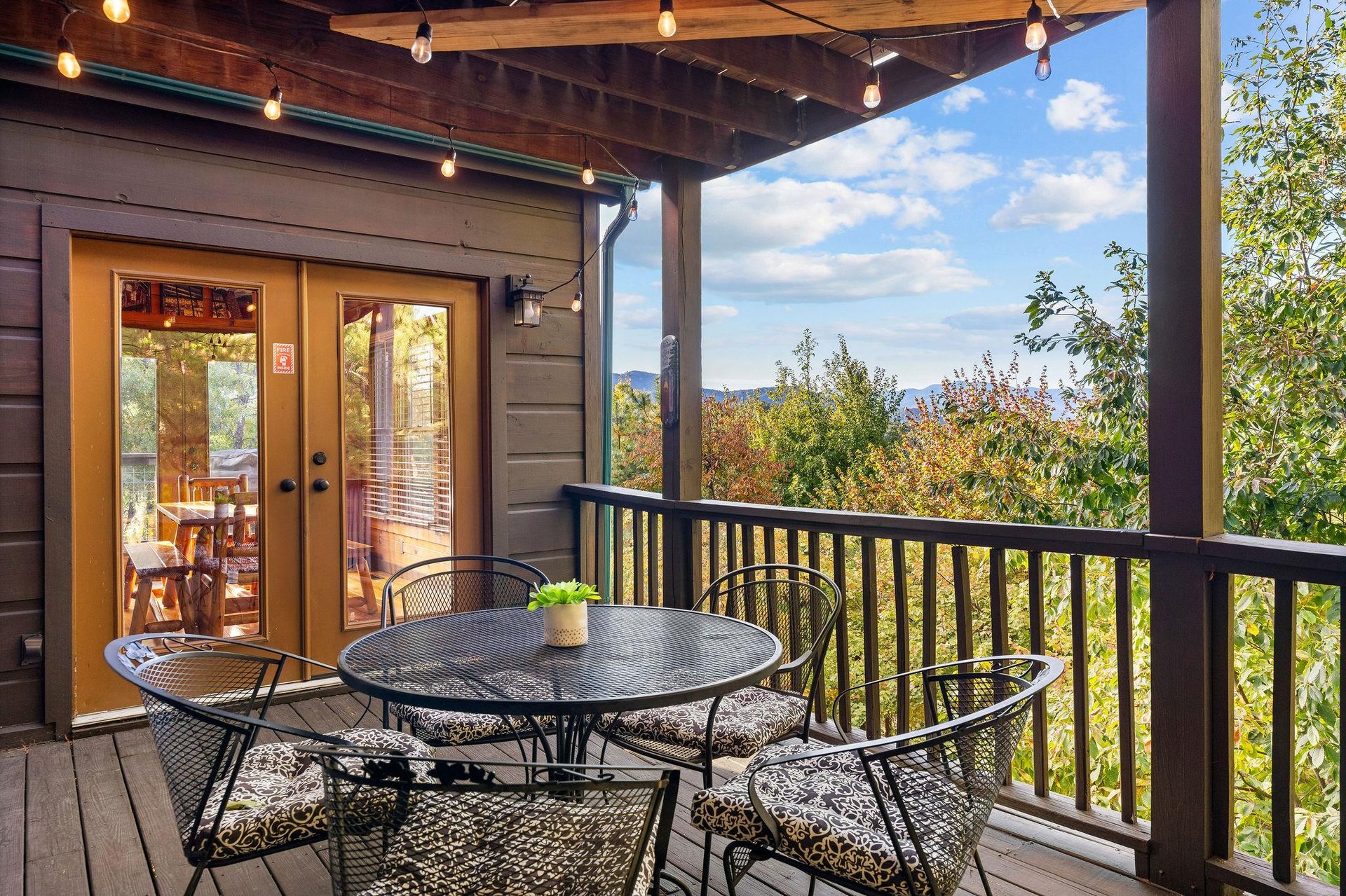 1greatmountainviewfall3