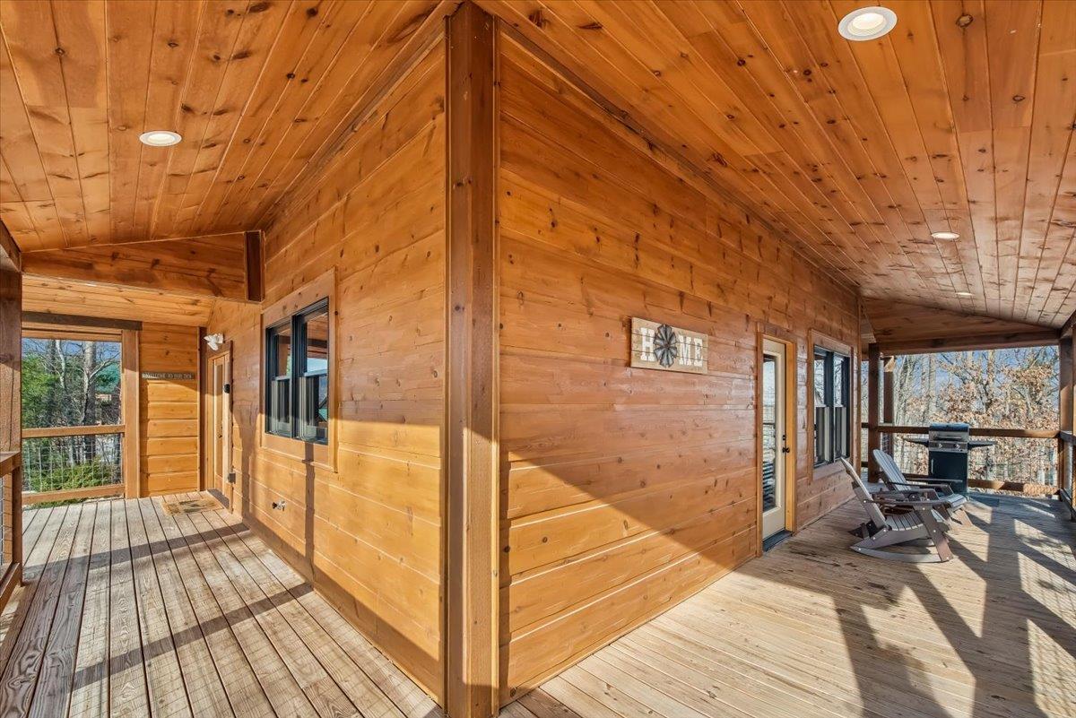 19Porch