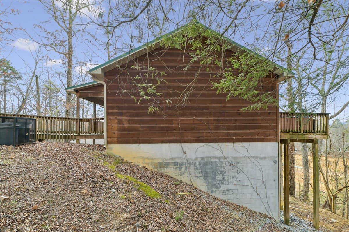 07Side Elevation