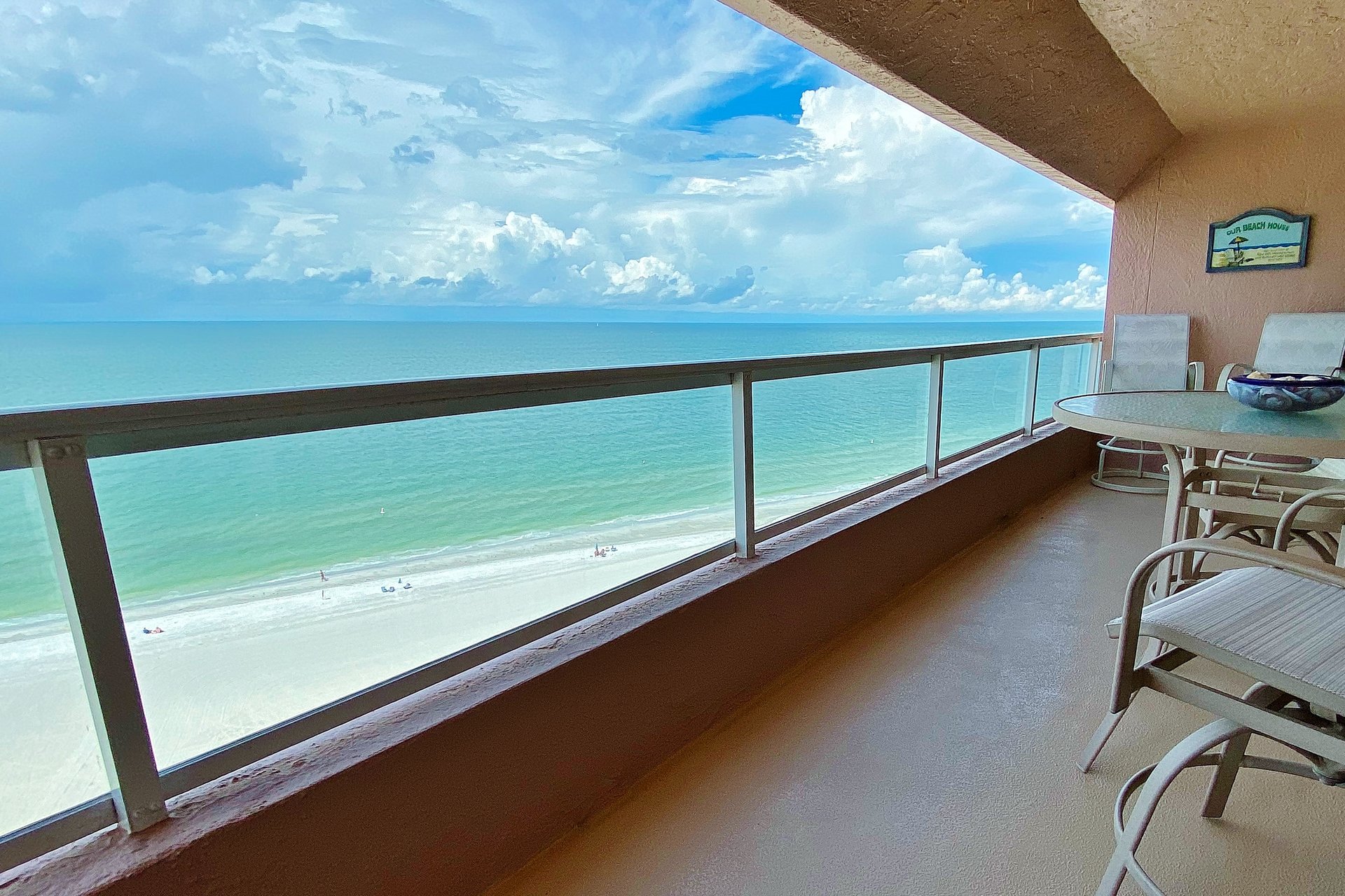 Crescent Beach Club I 16C 1
