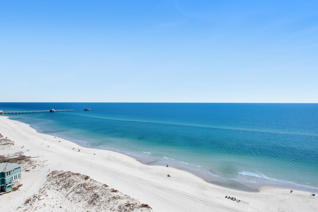 The Colonnades 1503 2