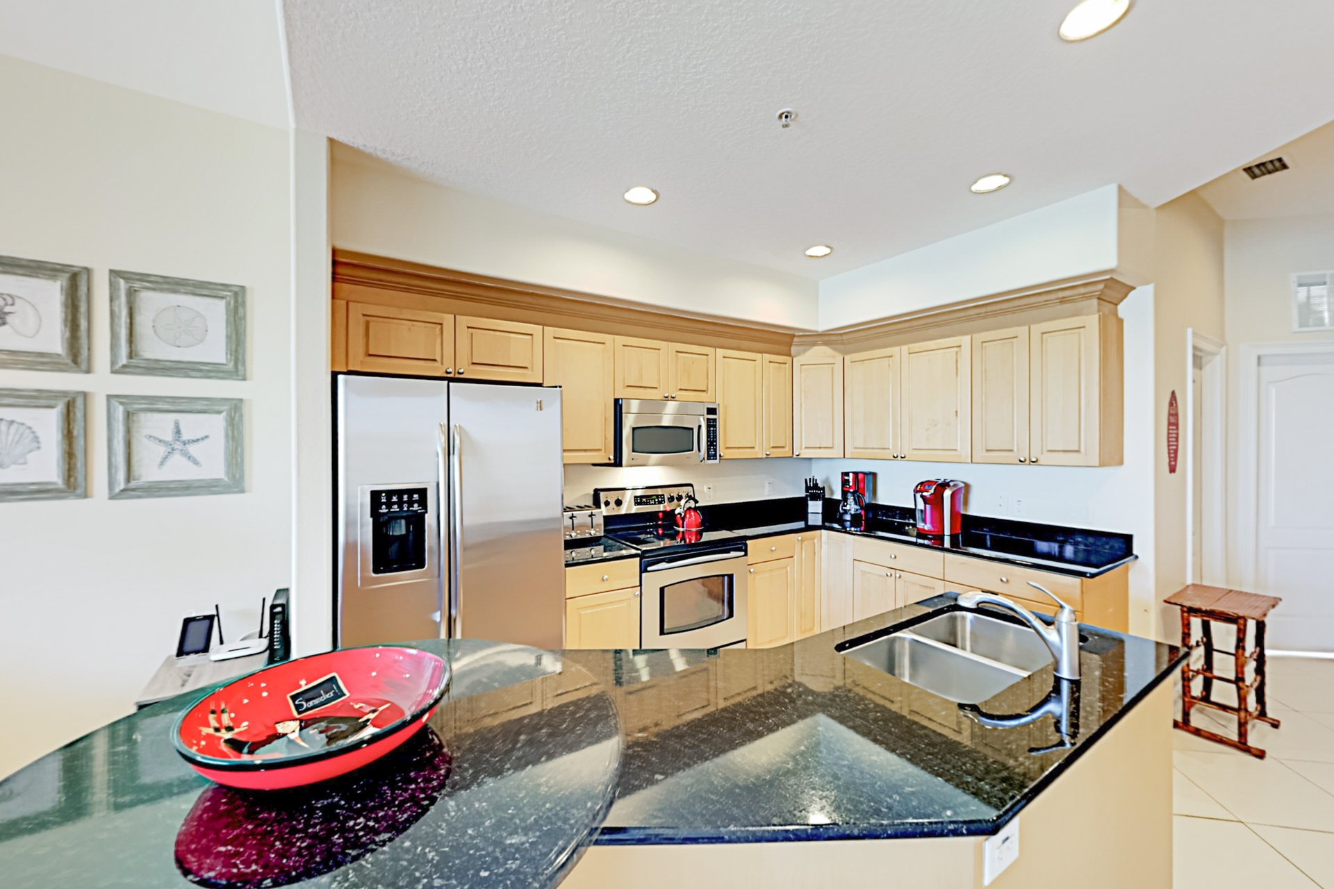 Sunshine amp Beachin 3 9