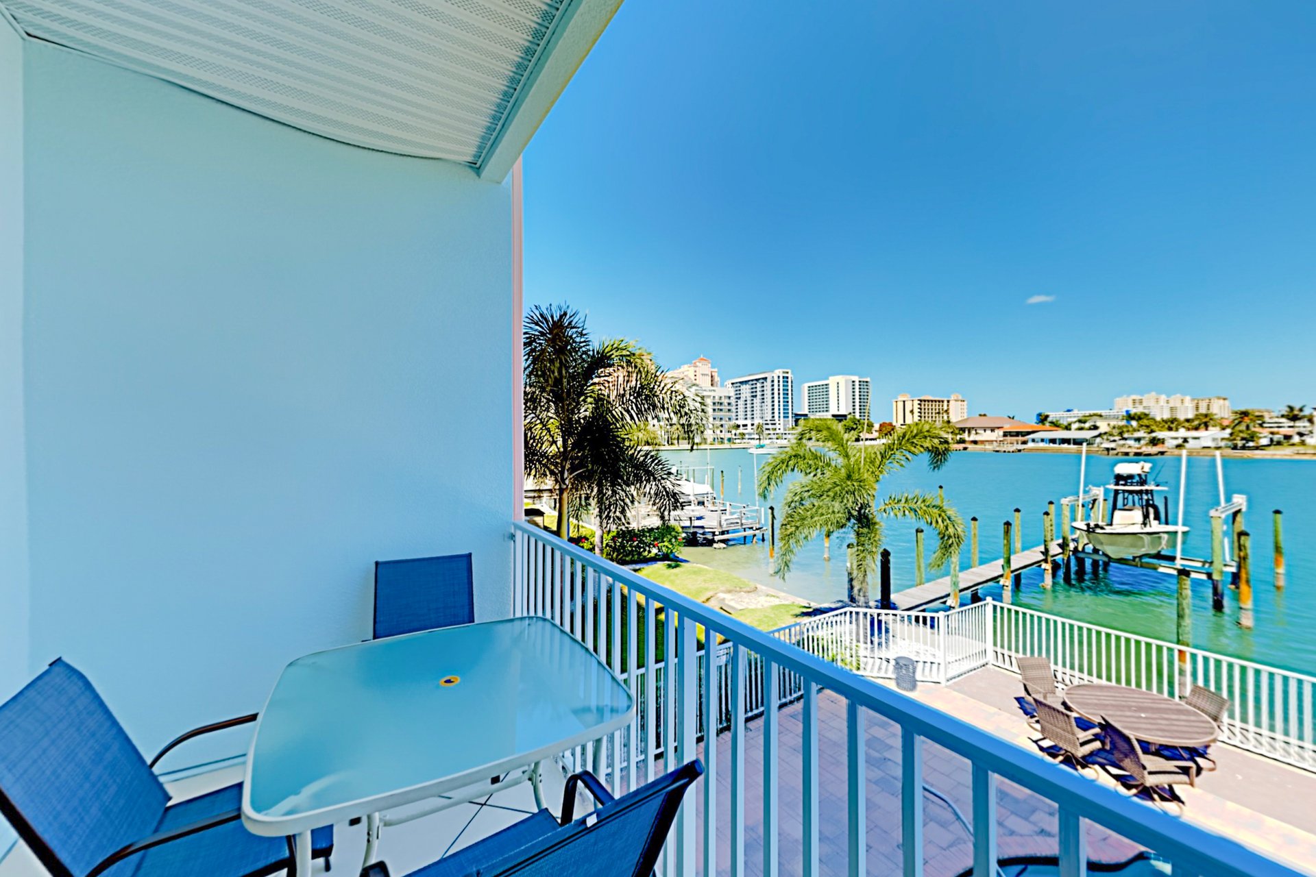 Sunshine amp Beachin 3 27