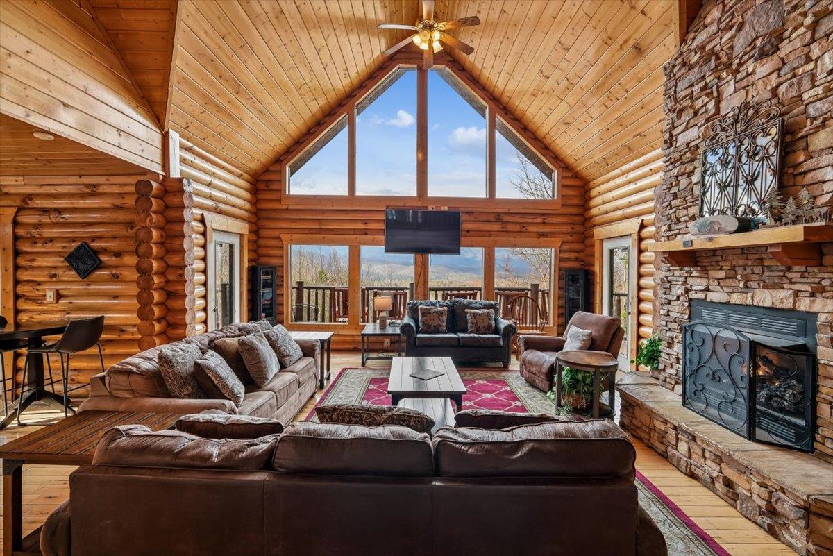 25Living Room