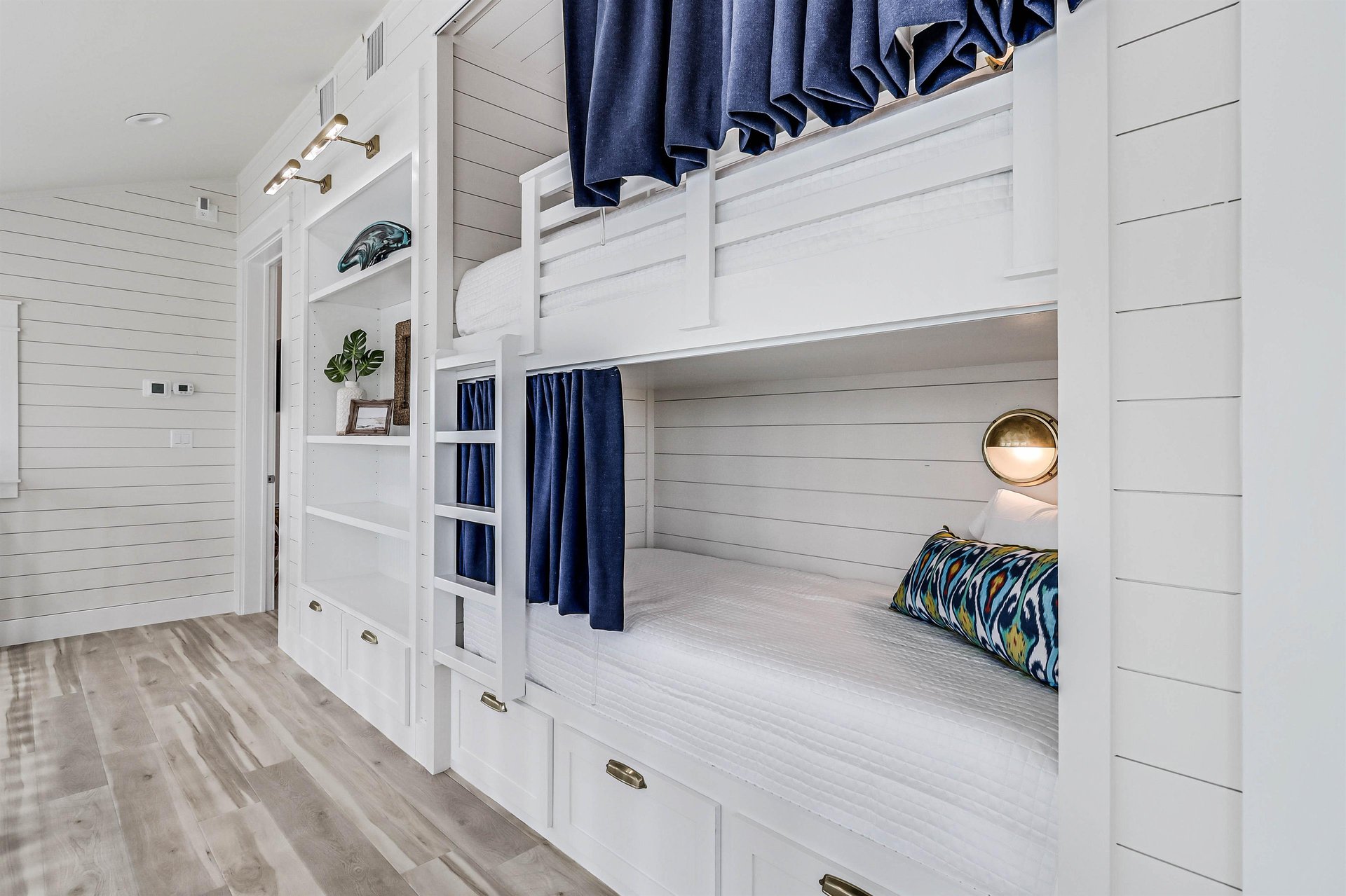 Hallway Bunks, 2nd Floor