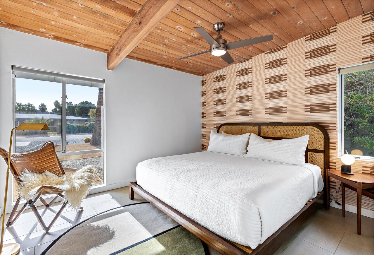 Lots of natural lighting