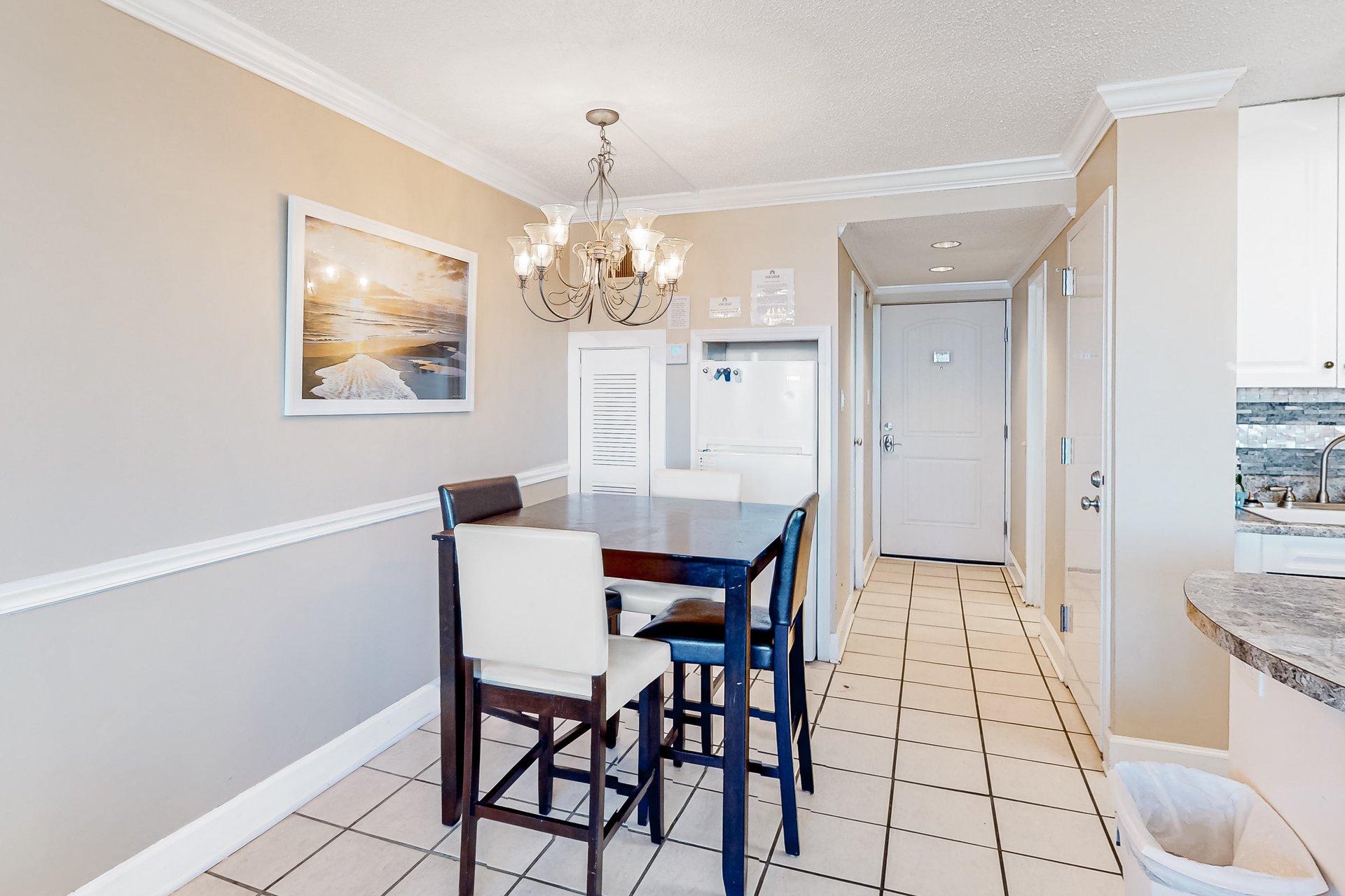 Top of the Gulf 614 6