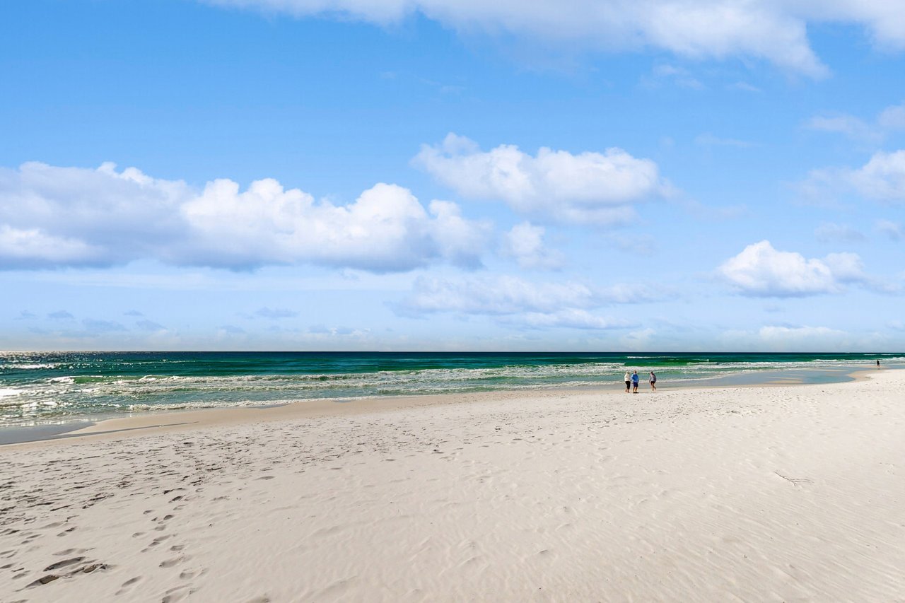 Shoreline Towers 3071 2