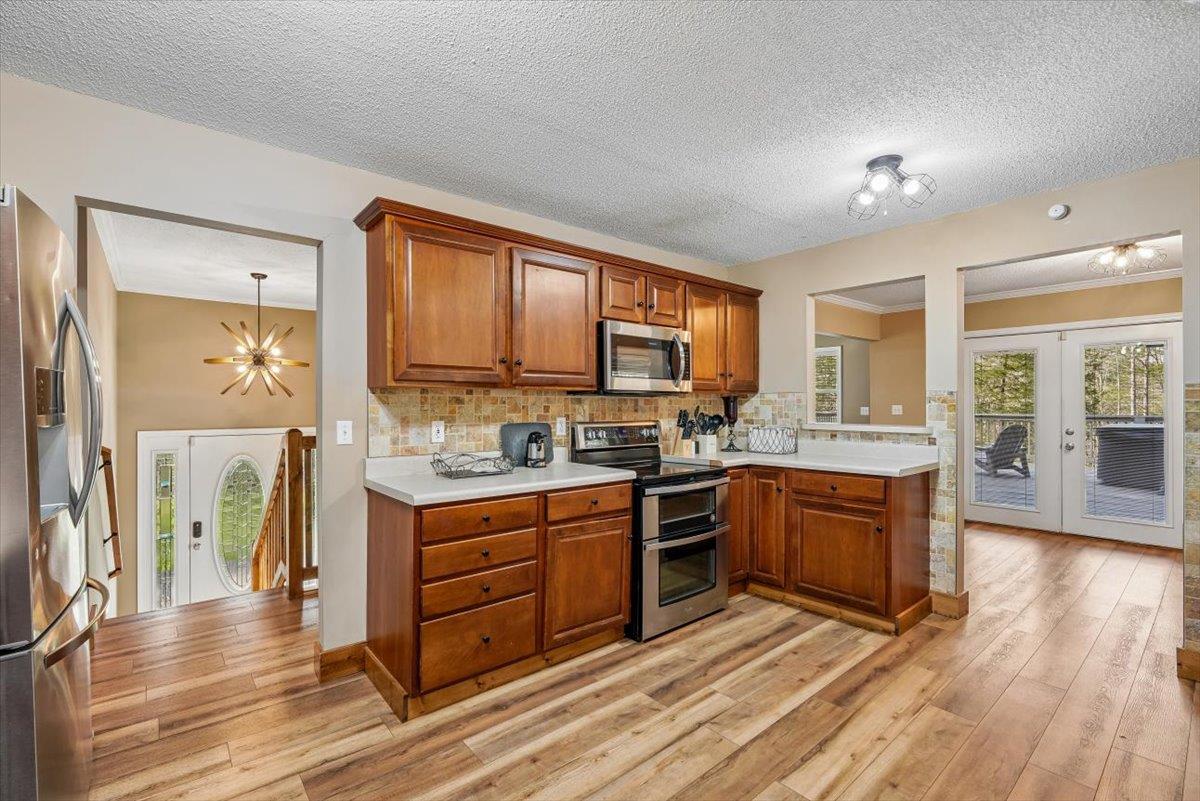 28Kitchen