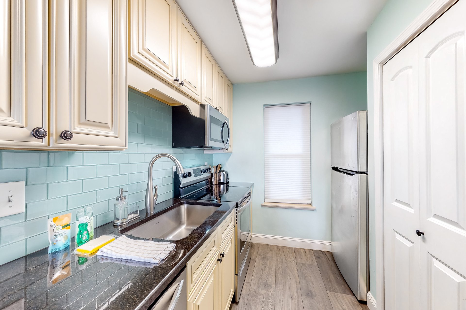 Poolside Villas 206 7